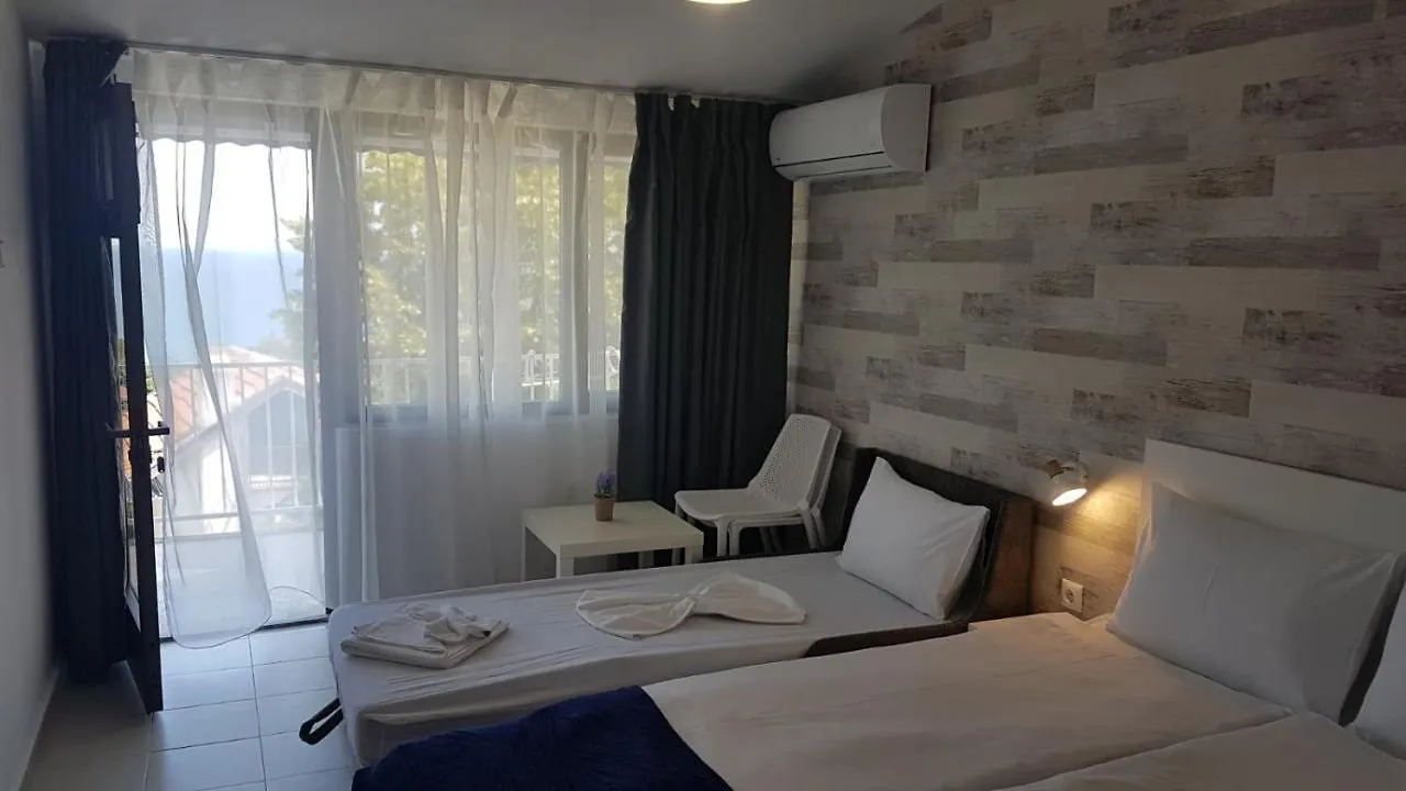 Simada Blue Guesthouse Nisipurile de Aur