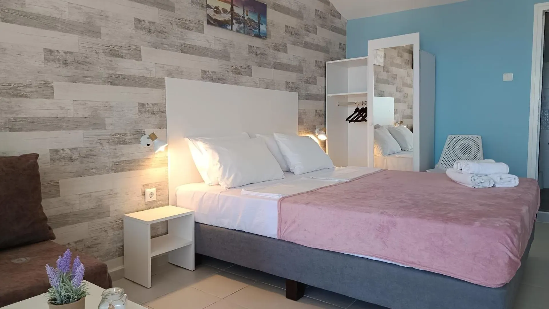Simada Blue Guesthouse Aranyhomok