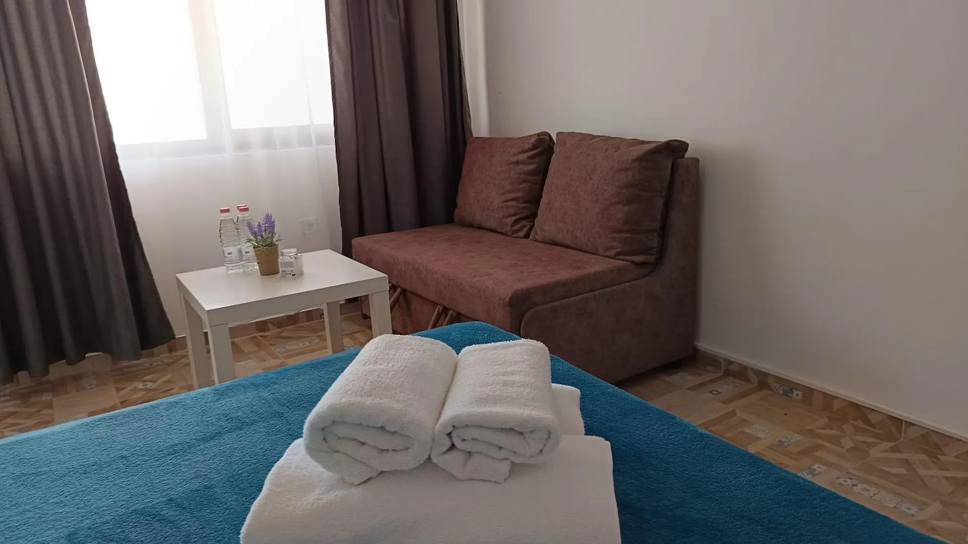 Simada Blue Guesthouse Aranyhomok Vendégház