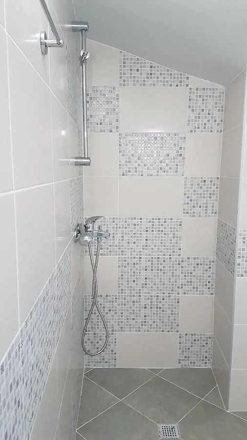 Simada Blue Guesthouse غولدن ساندز بيت ضيافة